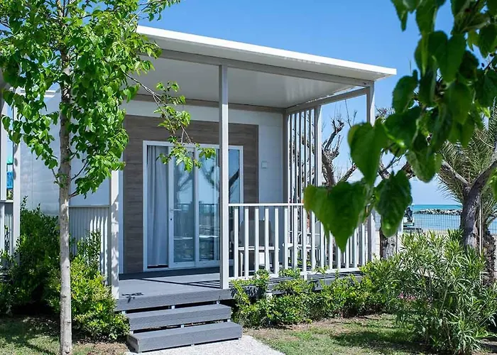 Κάμπινγκ Led Zeppelin Cupra Marittima